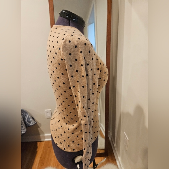 Lord & Taylor 100 percent cashmere sweater - Picture 2 of 5